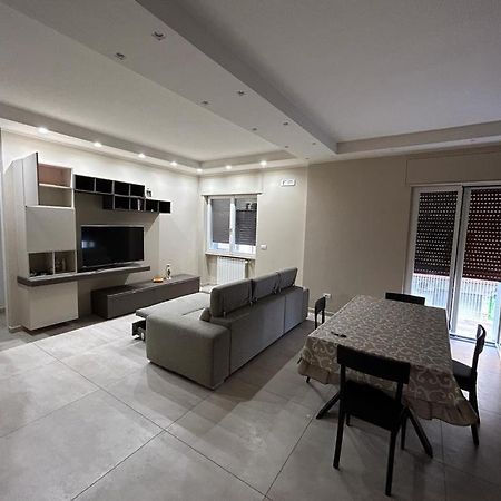 Il Poeta Manfredonia - Suite Con Balcone Екстер'єр фото