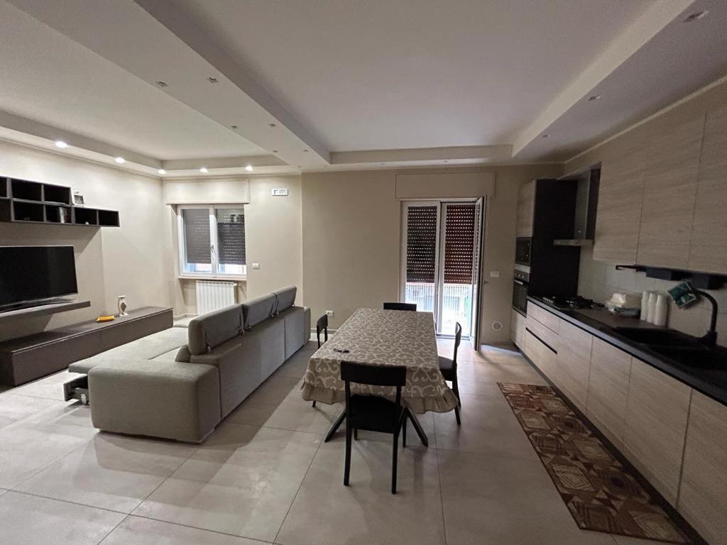 Il Poeta Manfredonia - Suite Con Balcone Екстер'єр фото